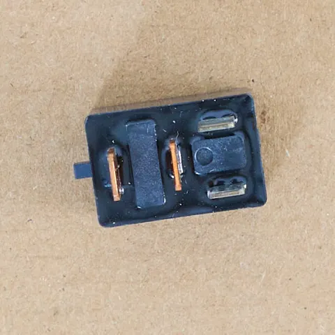 156700-2680 Relay 12VDC 4Pins