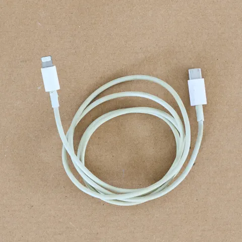 Apple USB-C to Lightning Cable