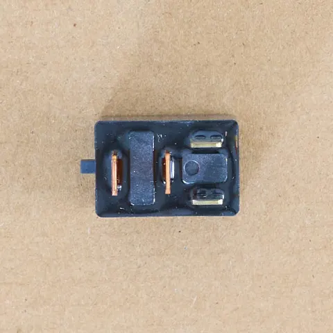 Honda 4-Pin Relay OEM 156700-2680