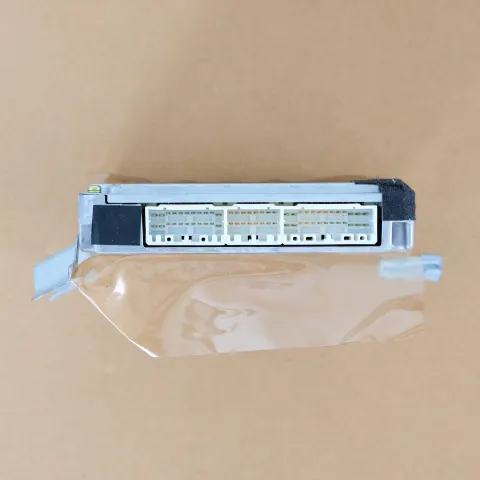 1999-2000 TOYOTA ECU 89661-02621