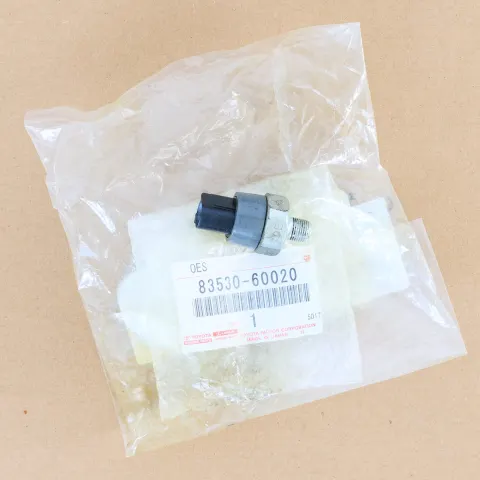 Toyota Oil Pressure Sensor 83530-60020
